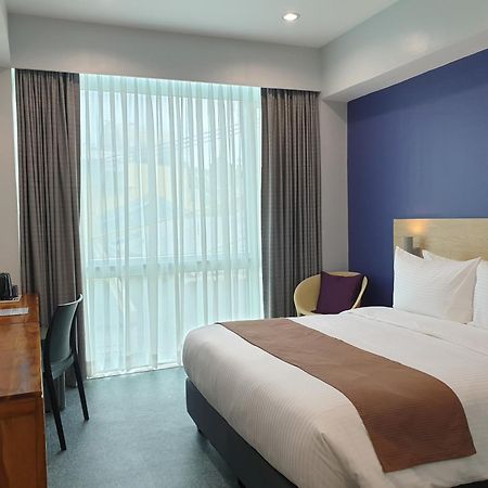 Li Mkt Makati City Luaran gambar