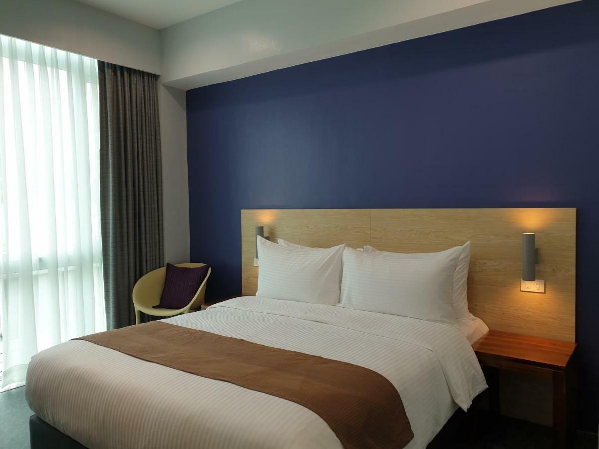 Li Mkt Makati City Luaran gambar